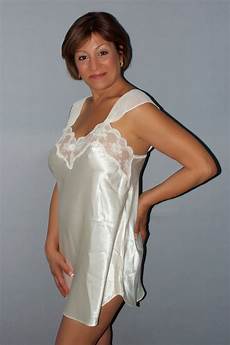Ladies Silk Nightwear