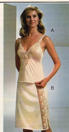 Sleeveless Night Suits